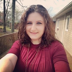 Meet your Posher, Beth